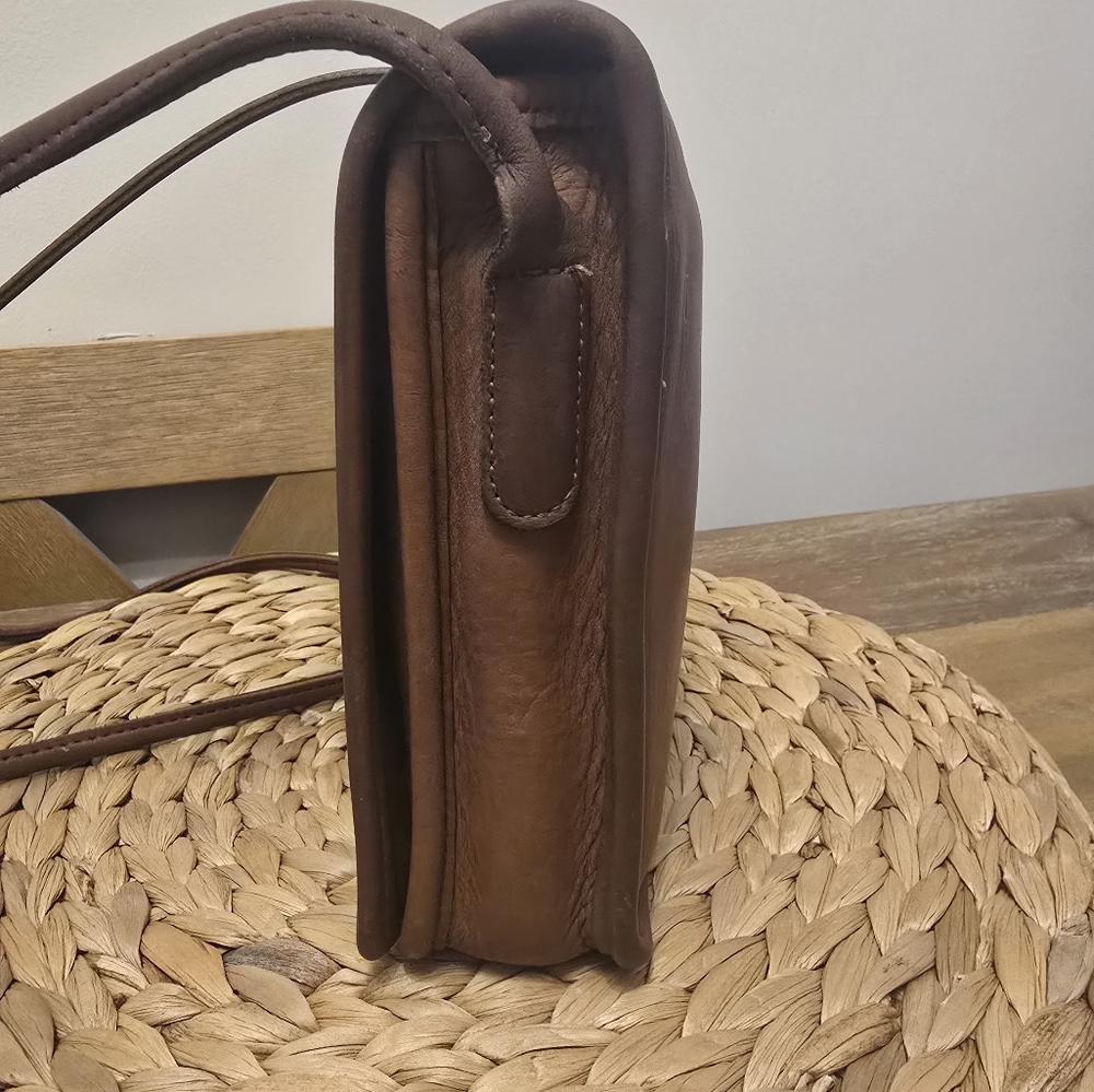 Vintage 1999 Coach Crossbody #9620 - Picture 5 of 12